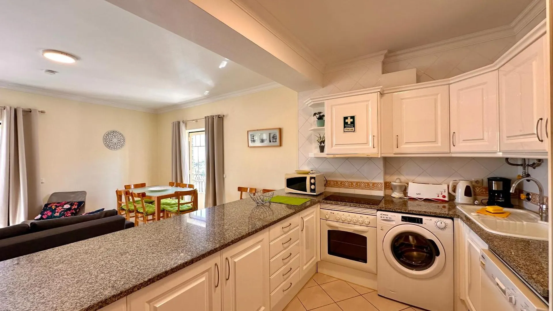 Bicos R By Check-In Portugal Apartment Albufeira