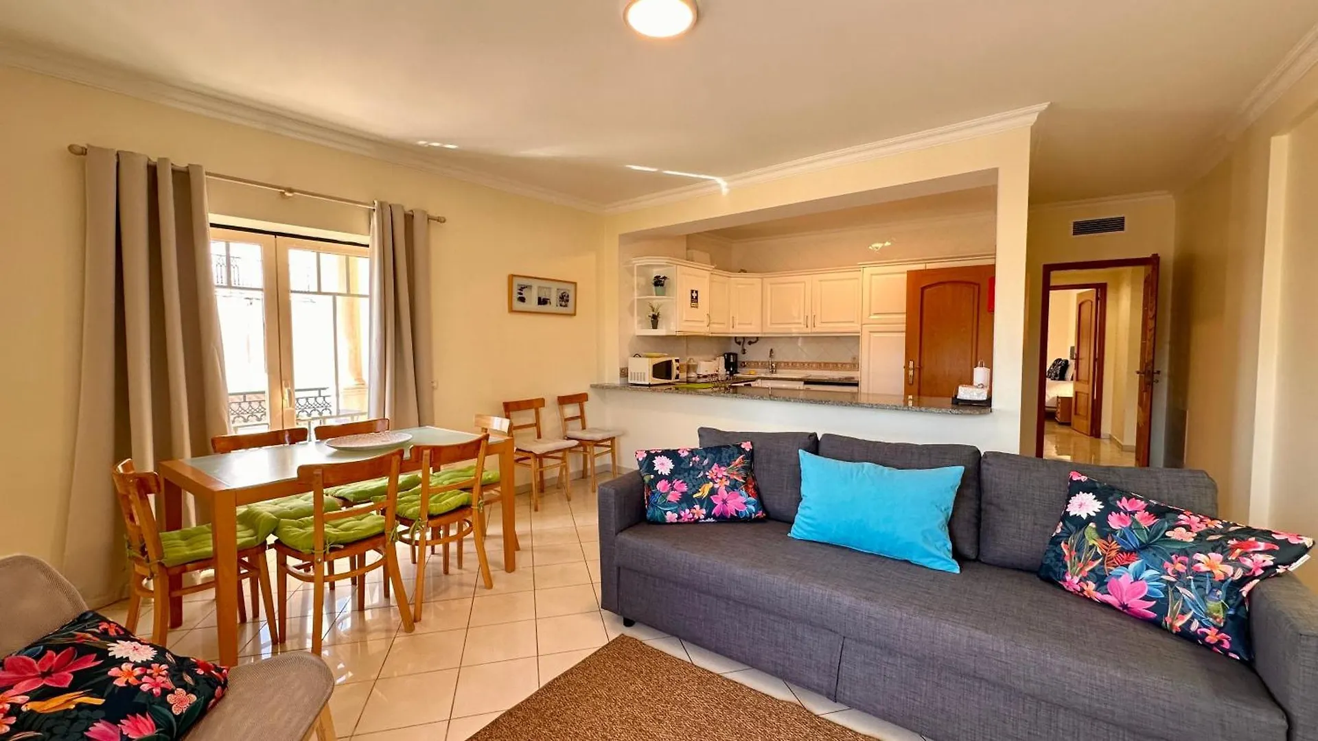Bicos R By Check-In Portugal Apartment Albufeira