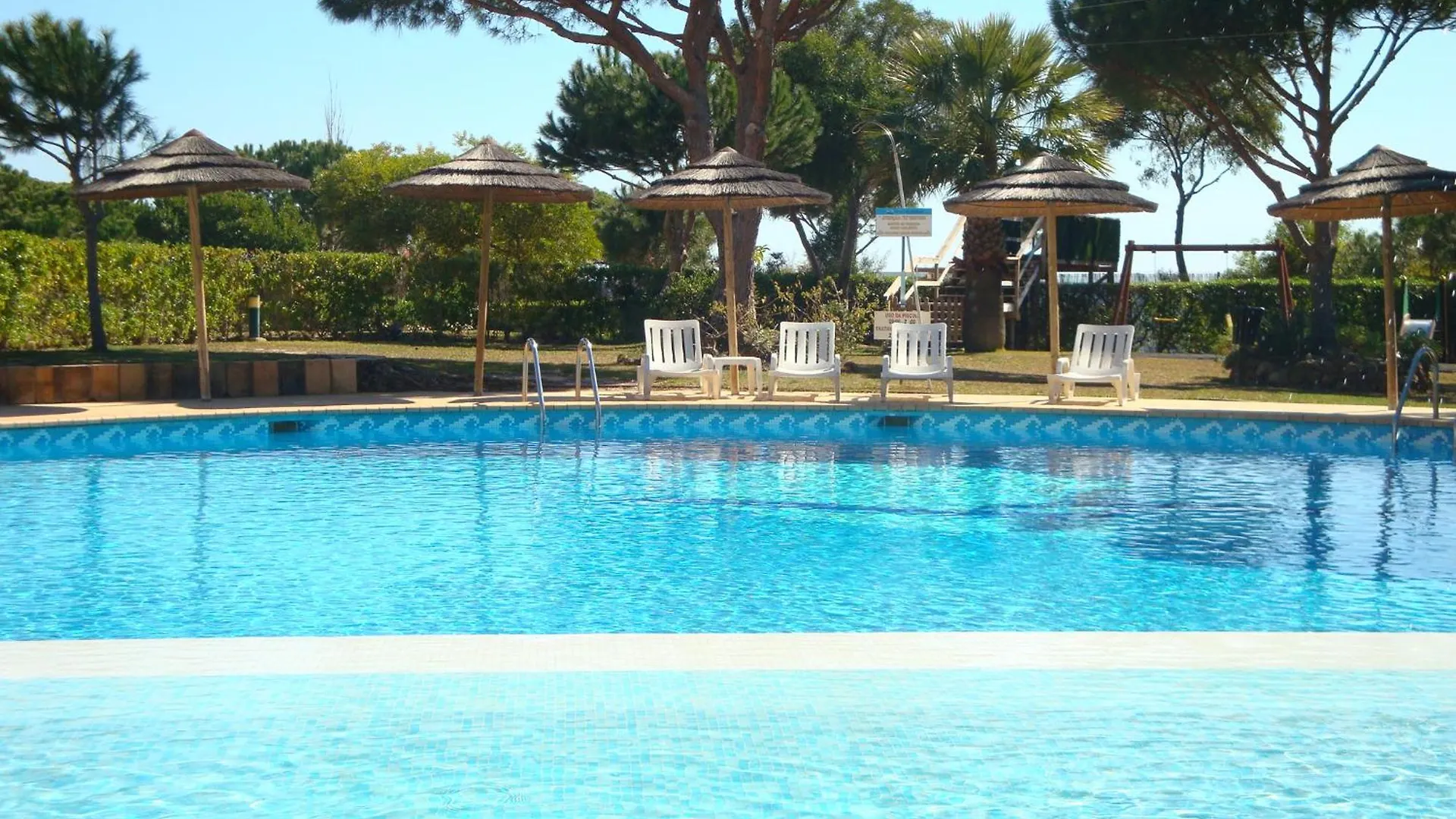 Bicos R By Check-In Portugal Apartment Albufeira