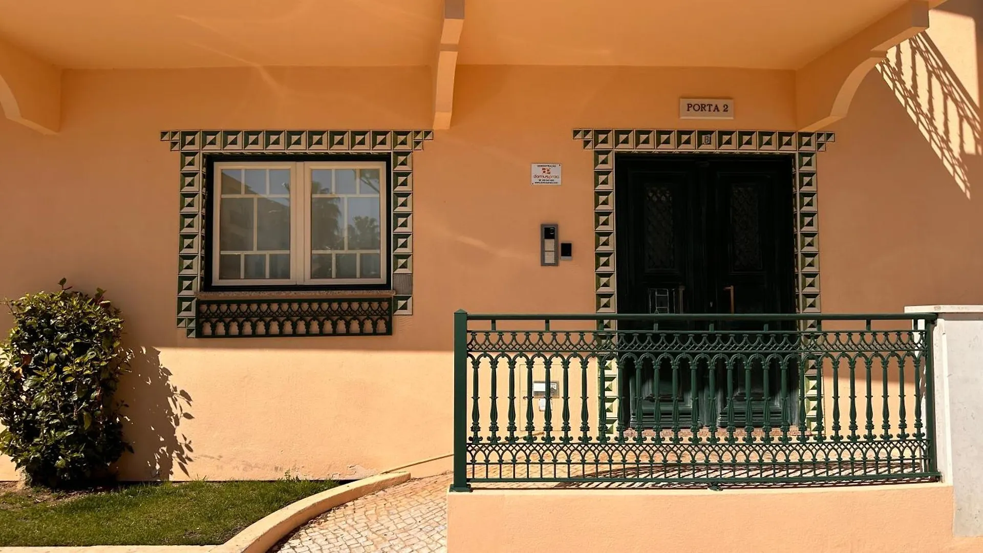 Bicos R By Check-In Portugal Apartment Albufeira