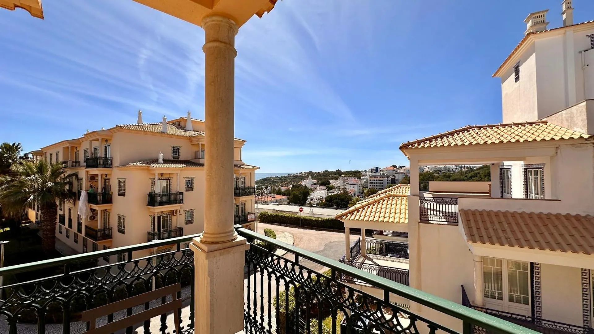 Bicos R By Check-In Portugal Apartment Albufeira